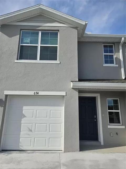 674 Moscato Dr, Holly Hill, FL 32117