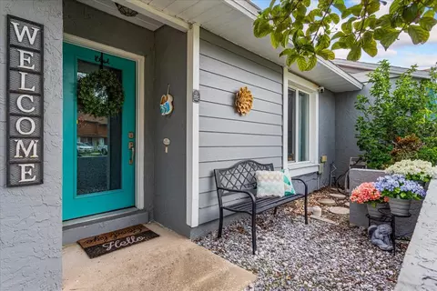 104 Edgewater Cir, Sanford, FL 32773
