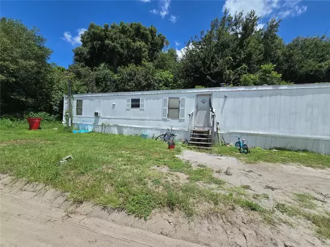 4725 Perkins Ave, Coleman, FL 33521