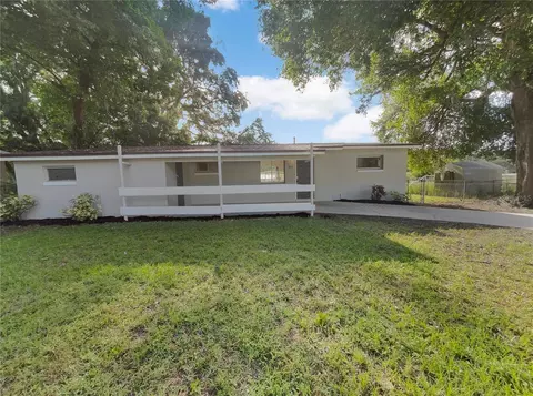 803 Plumosa Ave, Fruitland Park, FL 34731