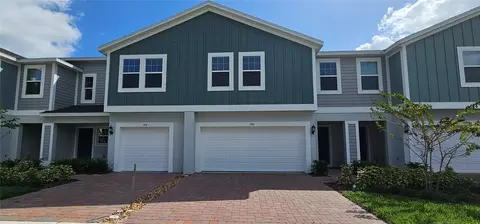 146 Glass Onion Dr, Groveland, FL 34737
