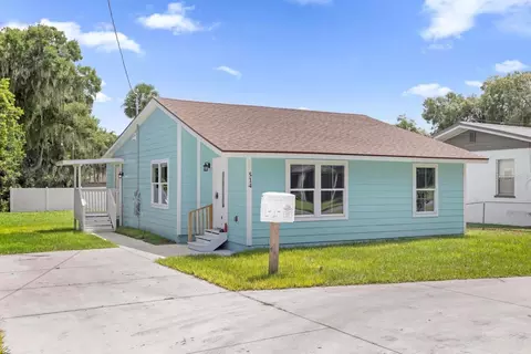 514 E Voorhis Ave, Deland, FL 32724
