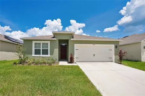 1520 Fox Squirrel Dr, Davenport, FL 33897