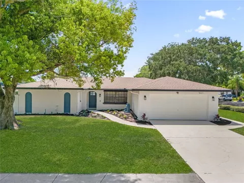 501 Oakcrest St, Altamonte Springs, FL 32714