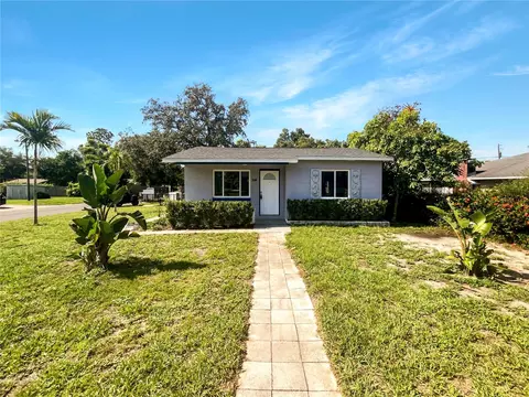 5106 44th Ave N, Saint Petersburg, FL 33709
