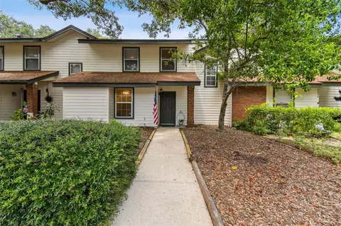 4020 W Maryland Pl, Casselberry, FL 32707