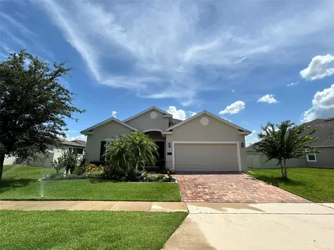 220 Messina Pl, Howey In The Hills, FL 34737