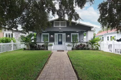 236 20th Ave SE, Saint Petersburg, FL 33705