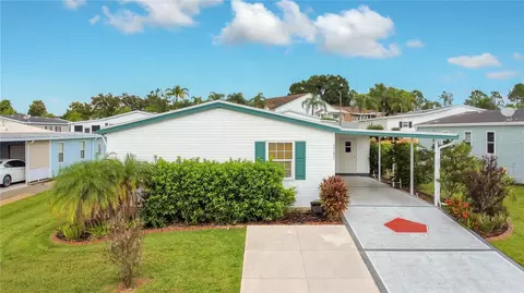 37637 Landis Ave, Zephyrhills, FL 33541