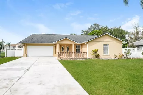 516 Carlsbad Dr, Kissimmee, FL 34758