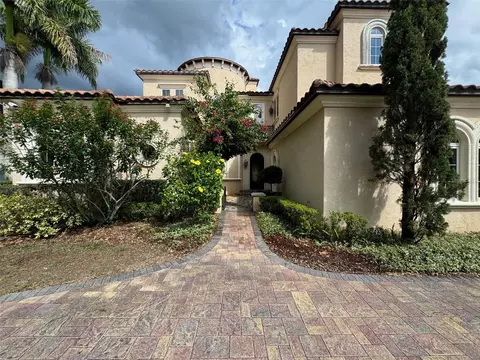 9214 Bayway Dr, Orlando, FL 32819