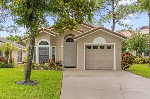 517 Via Del Oro Dr, Altamonte Springs, FL 32714