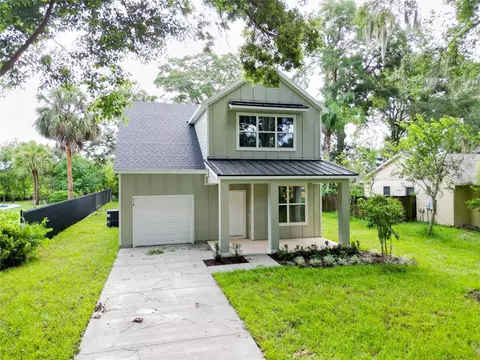314 Stanley Bell Dr, Mount Dora, FL 32757