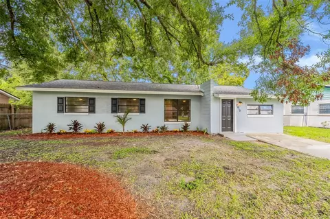 2410 Savoy Dr, Orlando, FL 32808
