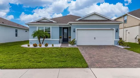 2354 Nuthatch St, Saint Cloud, FL 34771