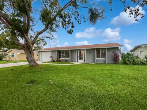19 Faith Ln, Palm Coast, FL 32137