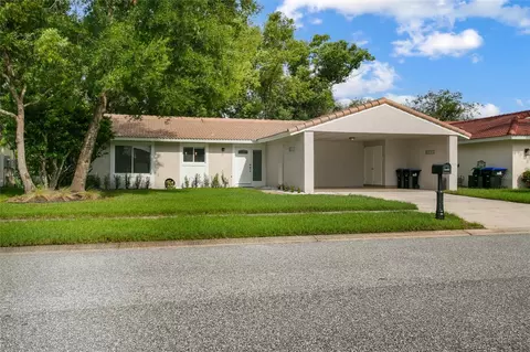 10307 Matchlock Dr, Orlando, FL 32821