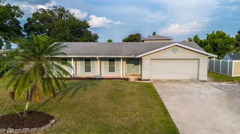 1913 Bear View Dr, Apopka, FL 32703