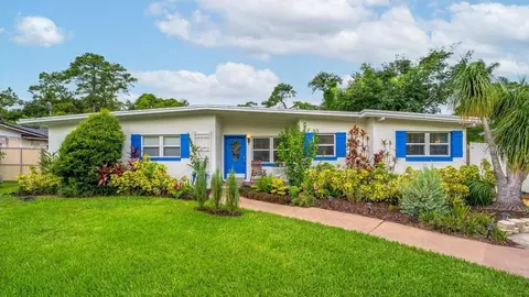 5111 Lake Howell Rd, Winter Park, FL 32792