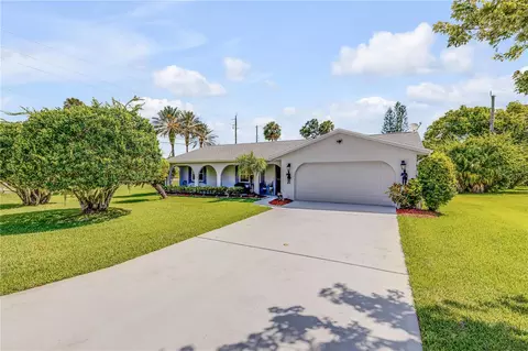 2001 Brian Ave, South Daytona, FL 32119