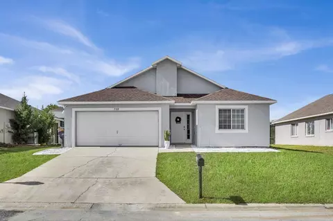 728 Hillcrest Dr, Davenport, FL 33897