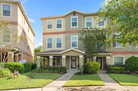 10009 Town Lake Dr, Orlando, FL 32832