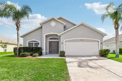 205 Marathon Ln, Sanford, FL 32771