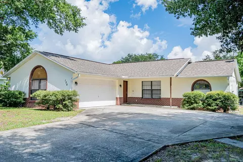 106 Summerhill Ct, Minneola, FL 34715