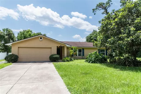 278 Huntington Dr, Deland, FL 32724