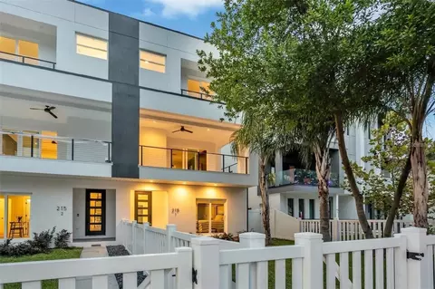 215 W Columbus Dr #2, Tampa, FL 33602