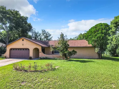 4527 Pine Lake Dr, Saint Cloud, FL 34769
