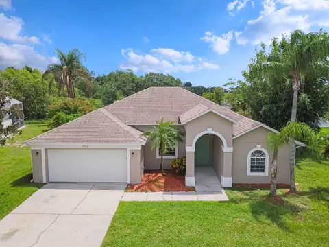 7910 Golden Pond Cir, Kissimmee, FL 34747