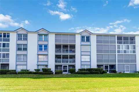 630 S Brevard Ave #1114, Cocoa Beach, FL 32931