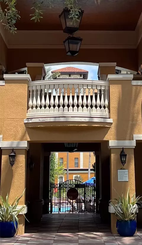 12538 Floridays Resort Dr #202C, Orlando, FL 32821