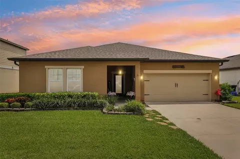 3762 Night Heron Dr, Sanford, FL 32773