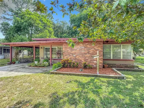 141 Pinecrest Dr, Sanford, FL 32773