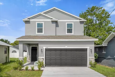 1402 Persimmon Ave, Sanford, FL 32771