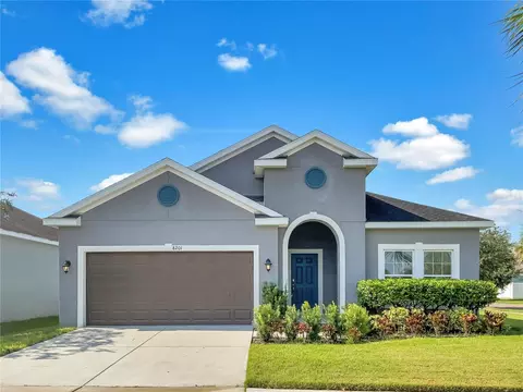 8201 Barnside View Ln, Gibsonton, FL 33534