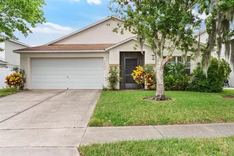 1023 Seneca Falls Dr, Orlando, FL 32828
