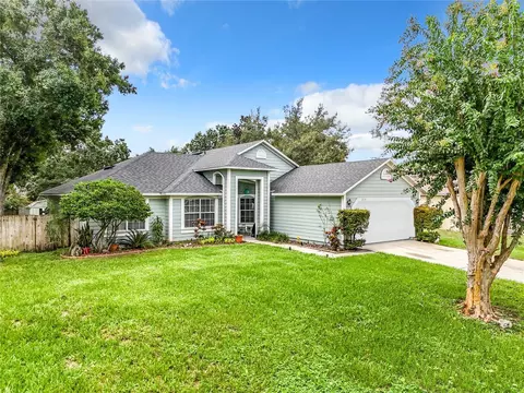 3008 Clamont Ln, Eustis, FL 32726