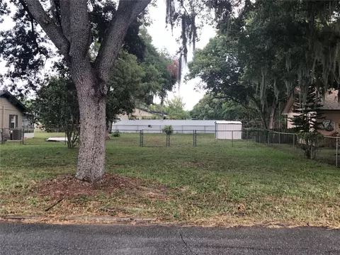 S Center Street, Eustis, FL 32726