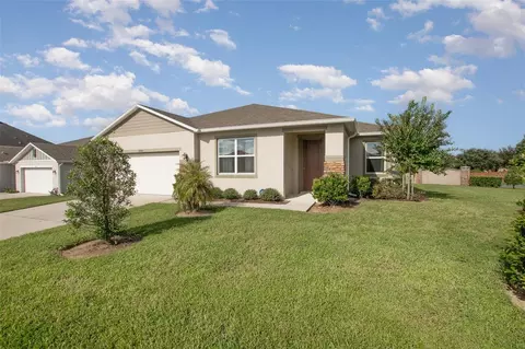 2260 Carriage Pointe Loop, Apopka, FL 32712