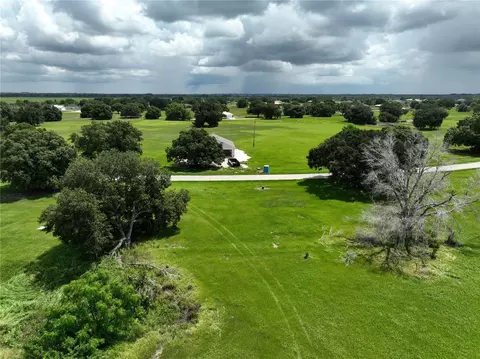 7183 Golf Club Dr, Sebring, FL 33876