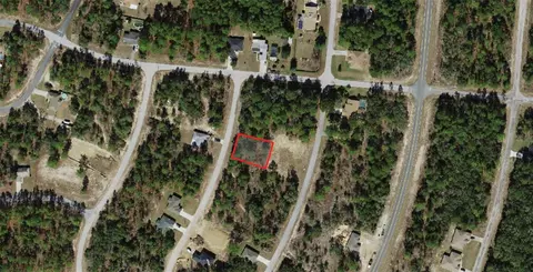 2480 W Bravura Dr, Citrus Springs, FL 34433