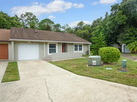 118 Spreading Oak Ct, Sanford, FL 32773