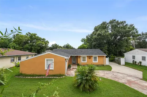 8110 Meadowglen Dr, Orlando, FL 32810