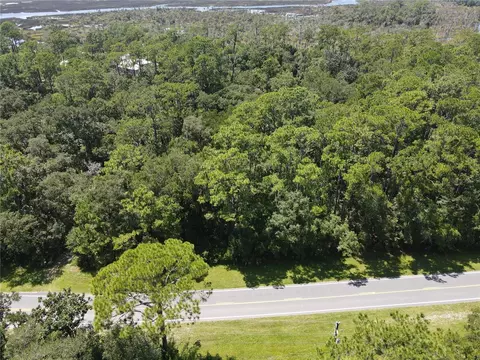 E M Oaks Street, Crawfordville, FL 32327