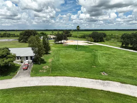 1209 Blue Heron Dr, Sebring, FL 33876