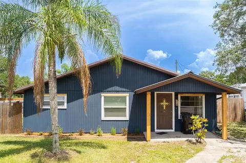 11 Center St, Frostproof, FL 33843 photo 1