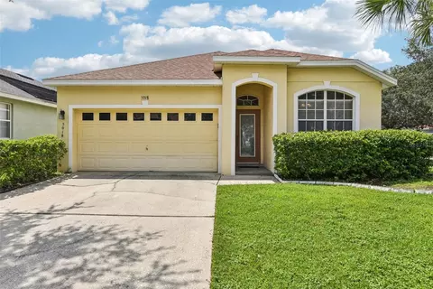 5018 Bellthorn Dr, Orlando, FL 32837